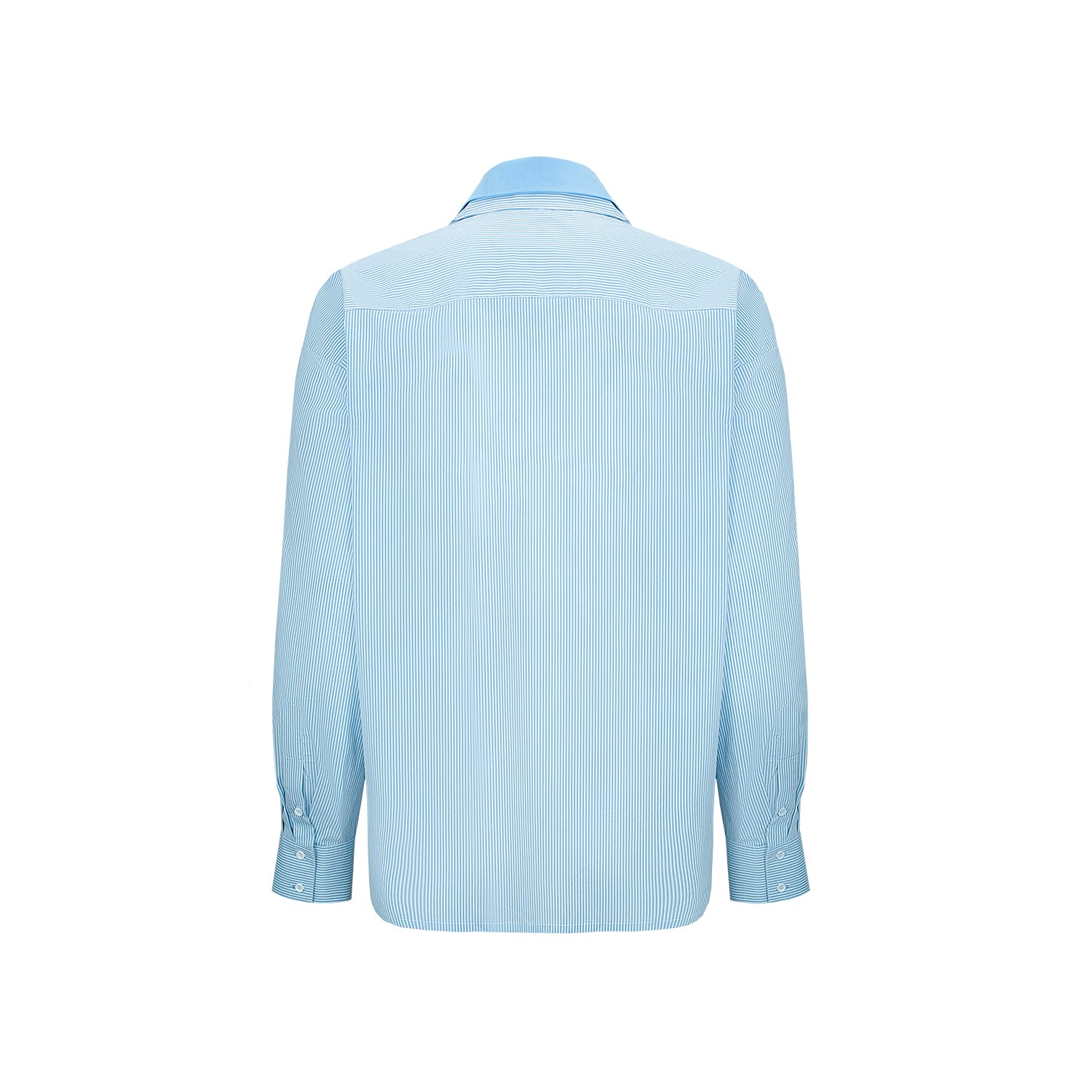 Close-up of the back of the shirt, featuring a single layer of fabric for a clean and minimalist look