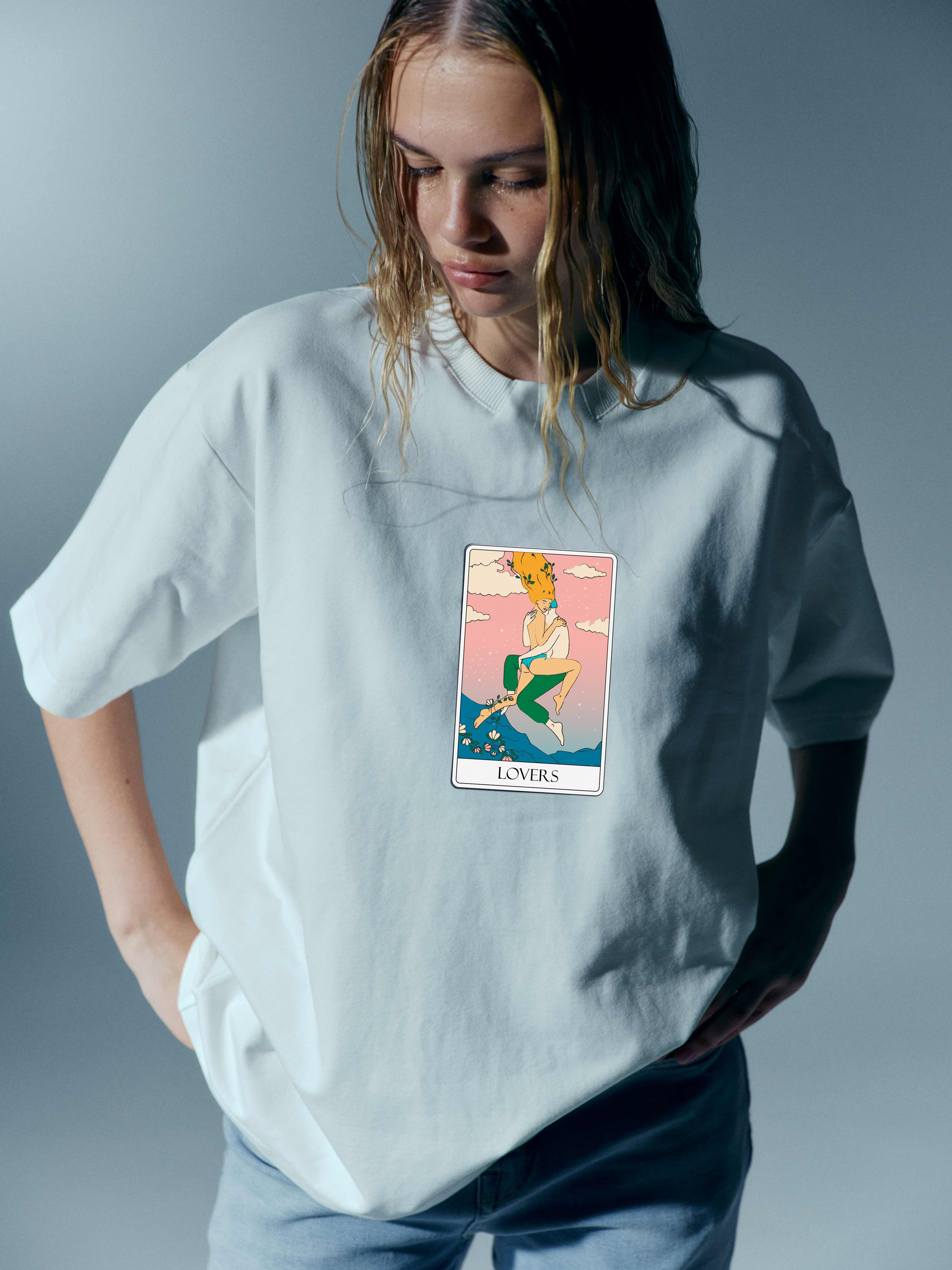 White Celestial Tee "The Moon" (m)