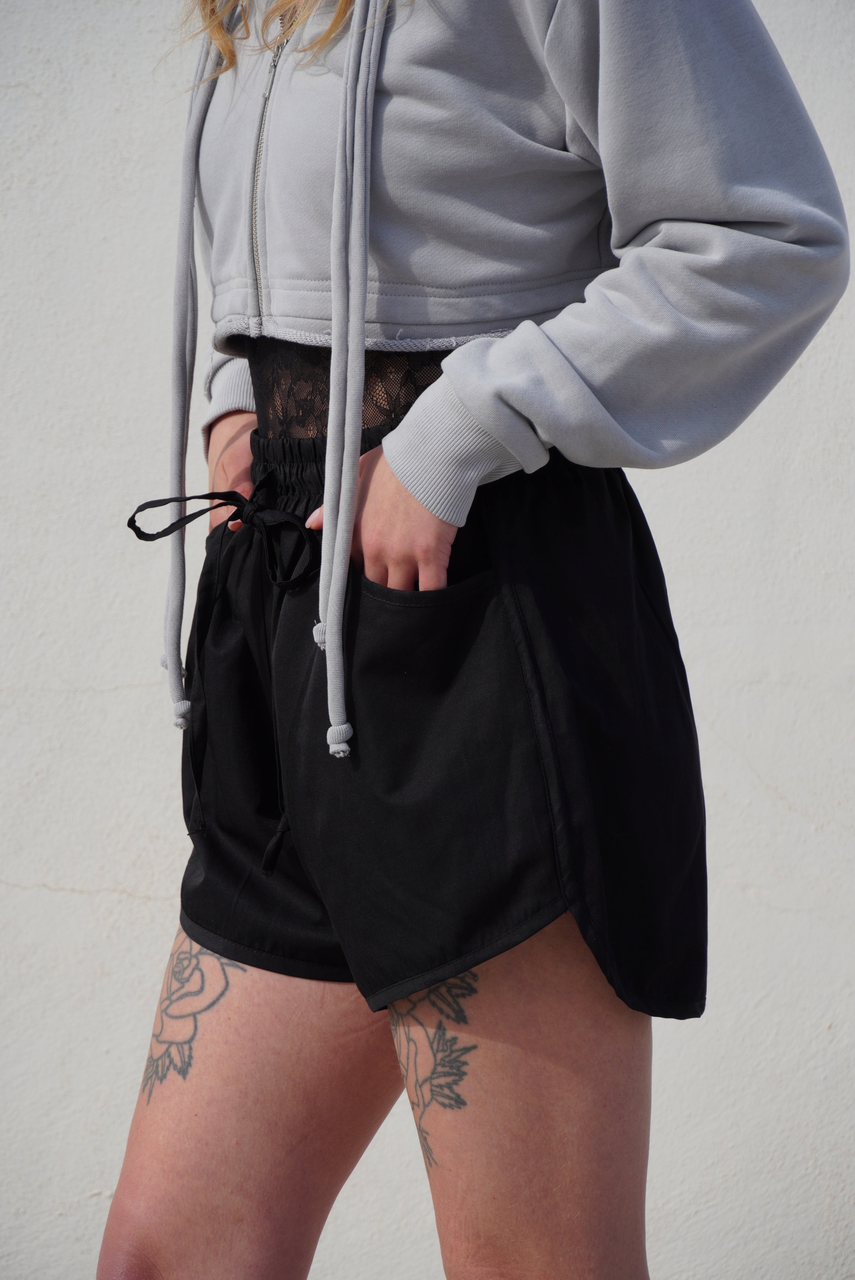 Brief Shorts (w)