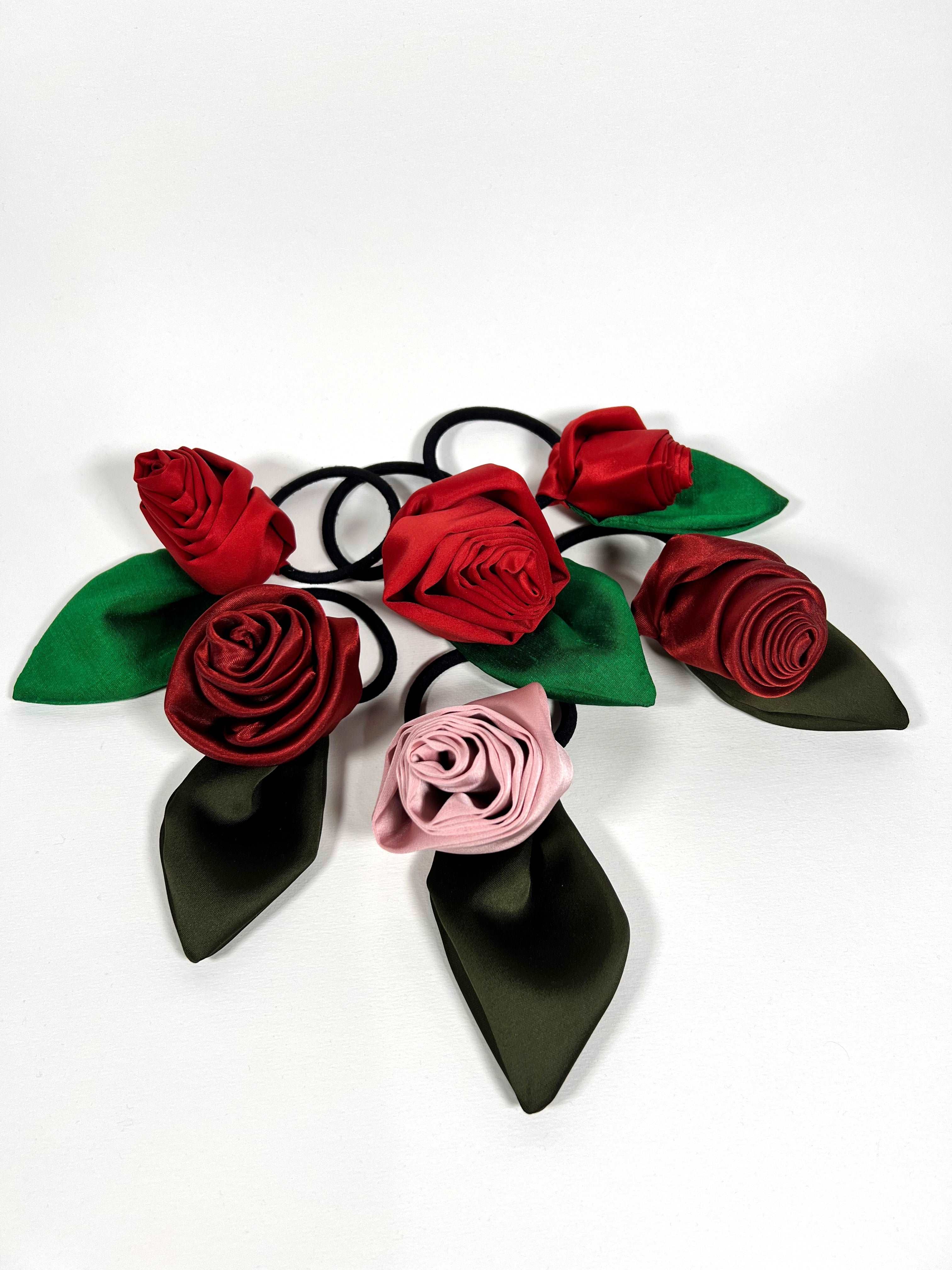 Silk hair elastic "Red Roses"