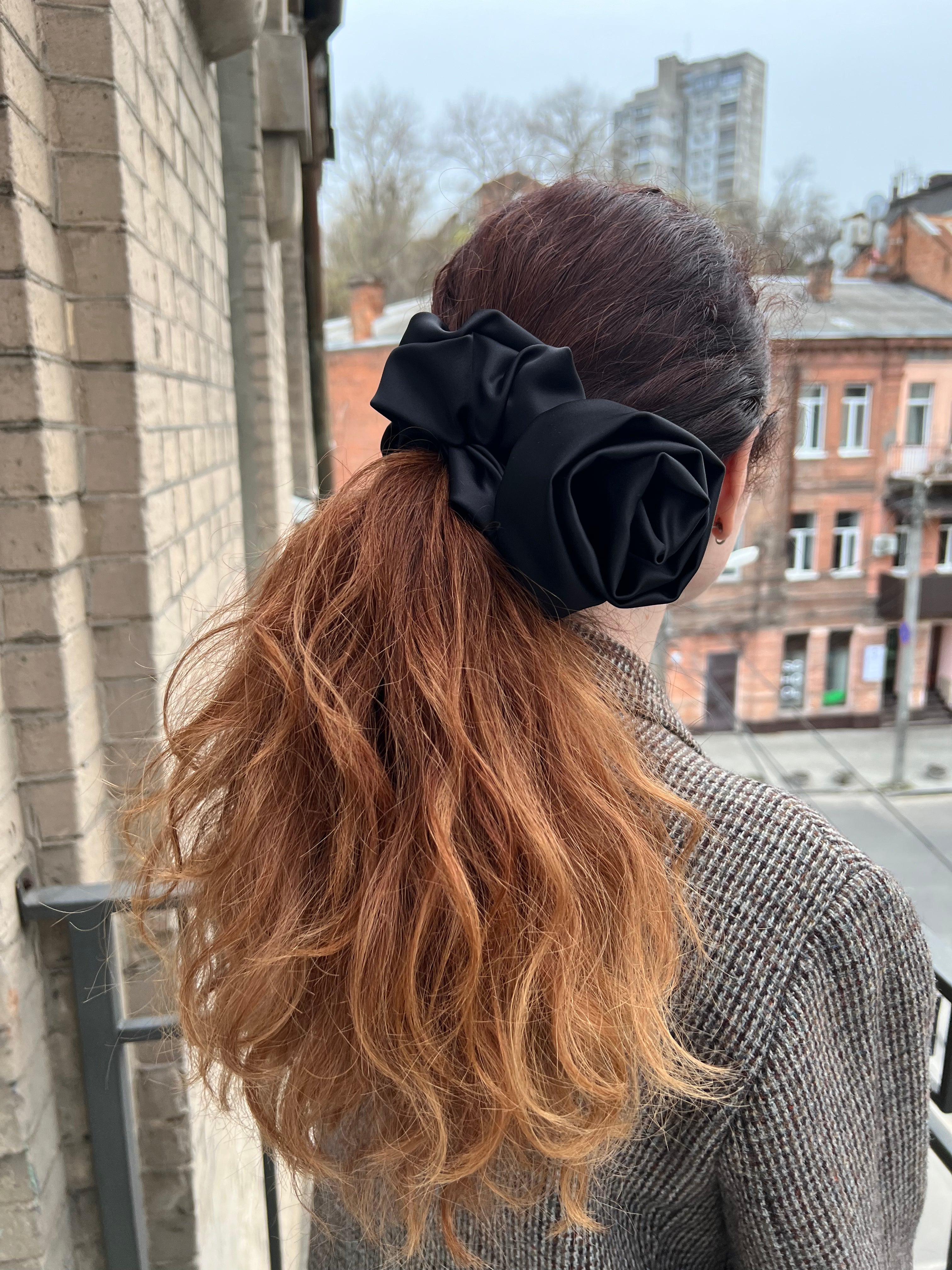 Glorious silk hair scrunchie